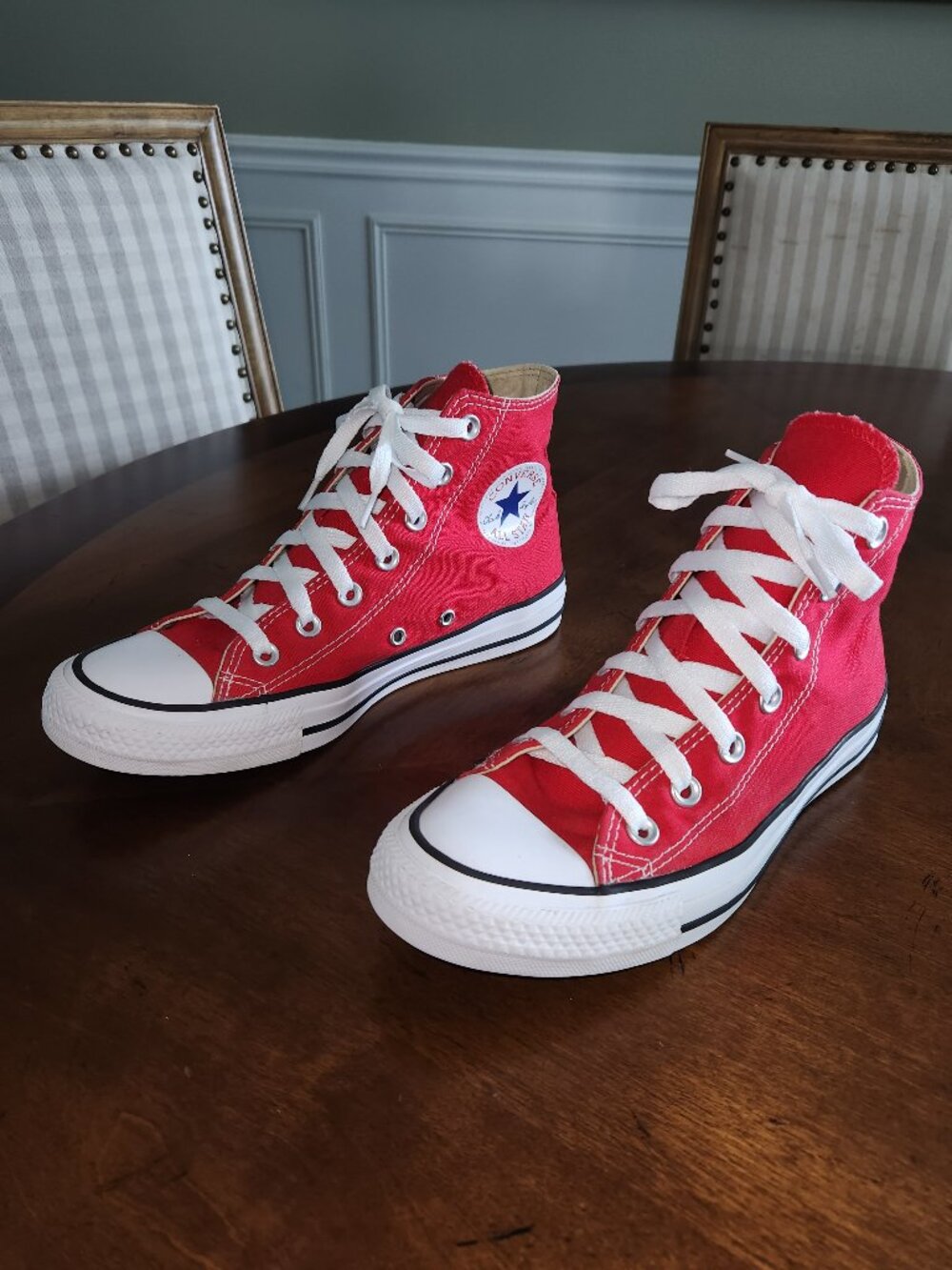 Converse All Stars high tops, Men's 6, Women's 8
